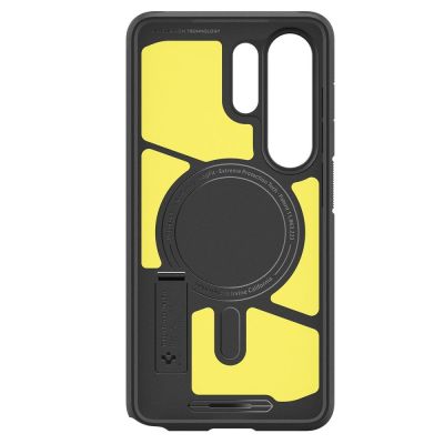 4. Etui Spigen Tough Armor Mag MagSafe na Samsung Galaxy S26 Ultra - czarne