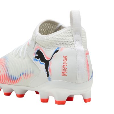 9. Buty piłkarskie Puma Future 8 Match FG/AG Jr 108614 01