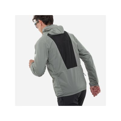 4. Kurtka męska MILLET Intense Windbreaker Jkt M szara