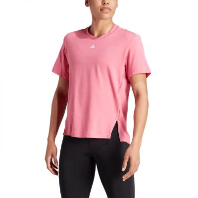 4. Koszulka adidas Versatile Tee W IL1364