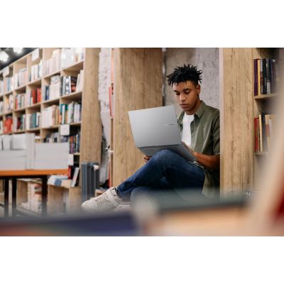 13. ASUS Vivobook 14 M1407GA-LY012W Ryzen AI 7 445 14.0"WUXGA IPS-level 60Hz 300nits AG 16GB DDR5 SSD512 Cam1080 42WHrs Win11 Cool Silver