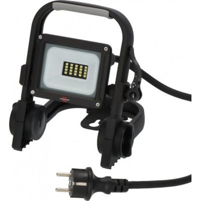 7. Mobilny reflektor LED Brennenstuhl JARO 1060 M