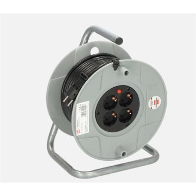 2. Brennenstuhl AK 260 4 x gniazdo sieciowe 40 m