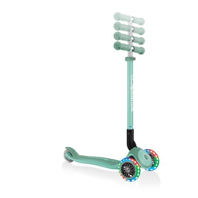 2. Hulajnoga 3-kołowa Globber Primo Foldable Plus Lights Jr 439-206