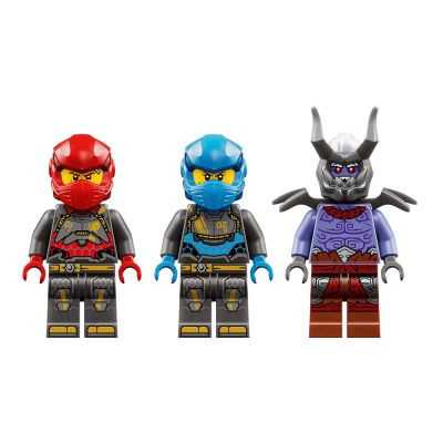 4. LEGO Ninjago 71870 - Bliźniacze tytanowe mechy