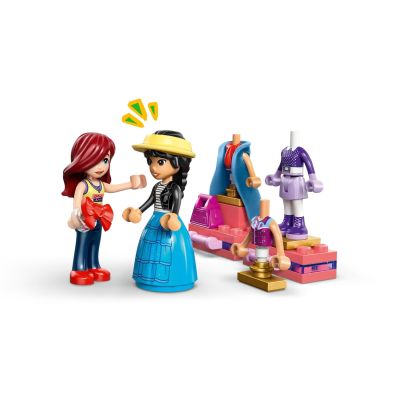 6. LEGO Friends 42685 Pokaz mody w Heartlake