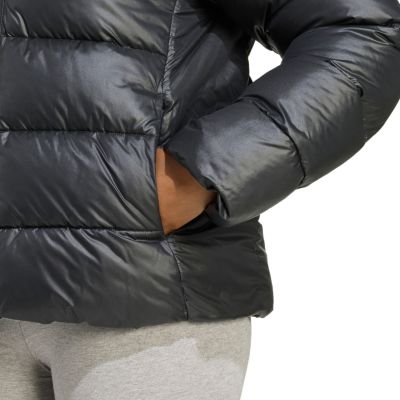 6. Kurtka damska adidas ESS SD P HD J czarna JV7767