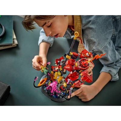 5. LEGO NINJAGO 71846 Mech ognistego rycerza