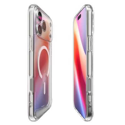 5. Etui Spigen Ultra Hybrid MagSafe na iPhone 17 Pro Max - przezroczysto-białe