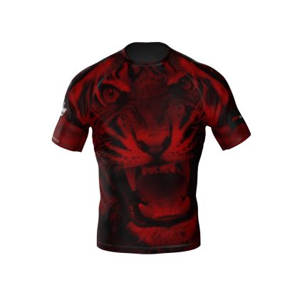 2. Koszulka kompresyjna "Leone" typu Rashguard powstała z materiału DBX MORE DRY  M