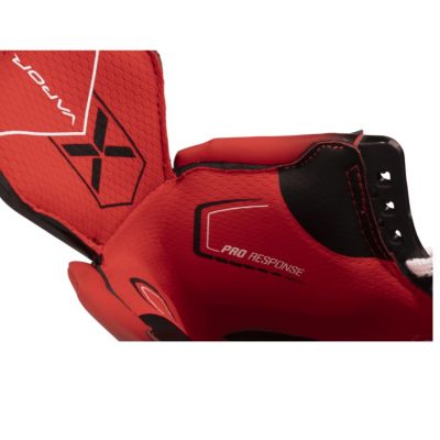 8. Łyżwy hokejowe Bauer Vapor X5 Pro Int