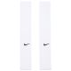 3. Getry Nike Strike FQ8282-100