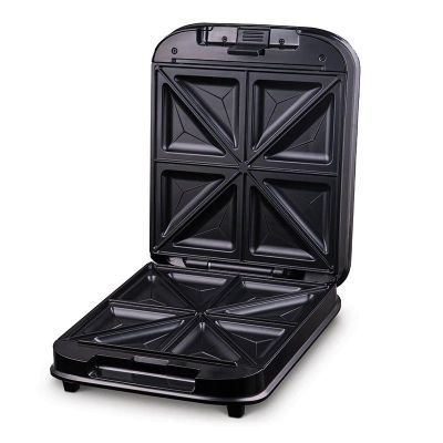 2. Opiekacz do kanapek Zelmer ZSM7410 1200W
