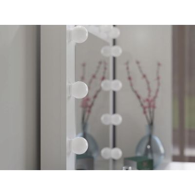 5. ZESTAW BIURKO KUBA BIEL MAT + MARINA LUSTRO