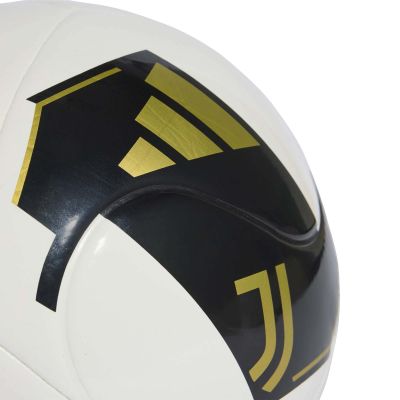 3. Piłka adidas Juventus Turyn Club Home KE5114