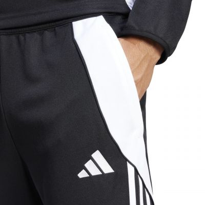 8. Spodnie adidas Tiro 24 Training M P1952