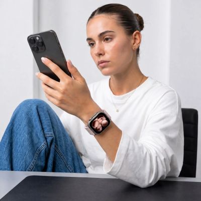 4. Pasek Tech-Protect NylonLoop na Apple Watch 44 / 45 / 46 / 49 mm - różowy