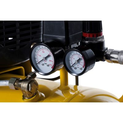 8. Sprężarka olejowa 1500W FCCC404STN005 STANLEY