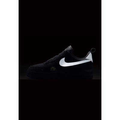 12. Nike buty męskie Air Force 1 LV8 Utility CV3039-002