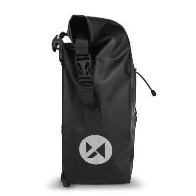 3. Wozinsky wodoodporna torba rowerowa sakwa na bagażnik 25l czarny (WBB24BK)