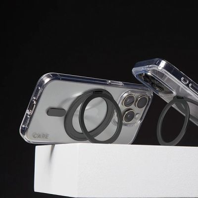 4. Etui CARE by PanzerGlass Feature Kickstand Case z MagSafe na iPhone 16 - czarne