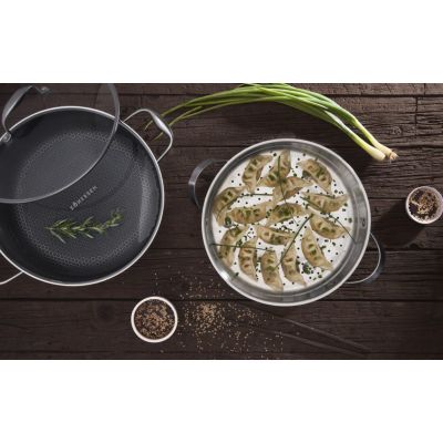 10. Garnek z powłoką DIAMOND Kohersen Black Cube z funkcją gotowania na parze (28 cm ; 8,3l)