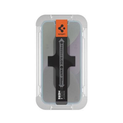 6. Szkło hartowane Spigen Glas.tR EZ Fit na iPhone 13 / 13 Pro / 14 / 16e / 17e