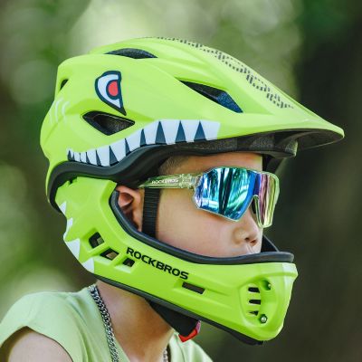 8. Kask rowerowy Rockbros TT-32004 Shark dziecięcy z odpinaną szczęką rozmiar M (54-58) - zielony