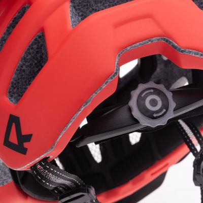 6. Kask ENDURO