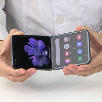 2. Folia ochronna Wozinsky Invisible Film do Oppo Find N2 Flip