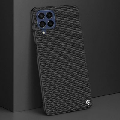 7. Nillkin Textured Case wytrzymałe wzmocnione etui z żelową ramką i nylonem na tyle Samsung Galaxy M53 5G czarny