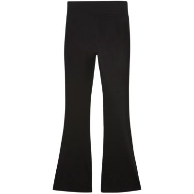 8. Legginsy Puma Ess High-Waist Flared W 631542 01