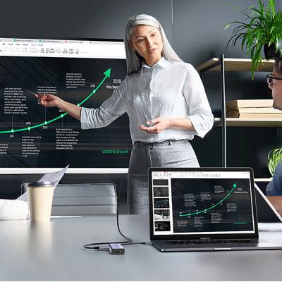 10. Adapter Ugreen CM512 90568 USB-C - 2x USB-A 3.0 / HDMI / RJ45 / czytnik kart SD i TF / USB-C PD 100W - szary