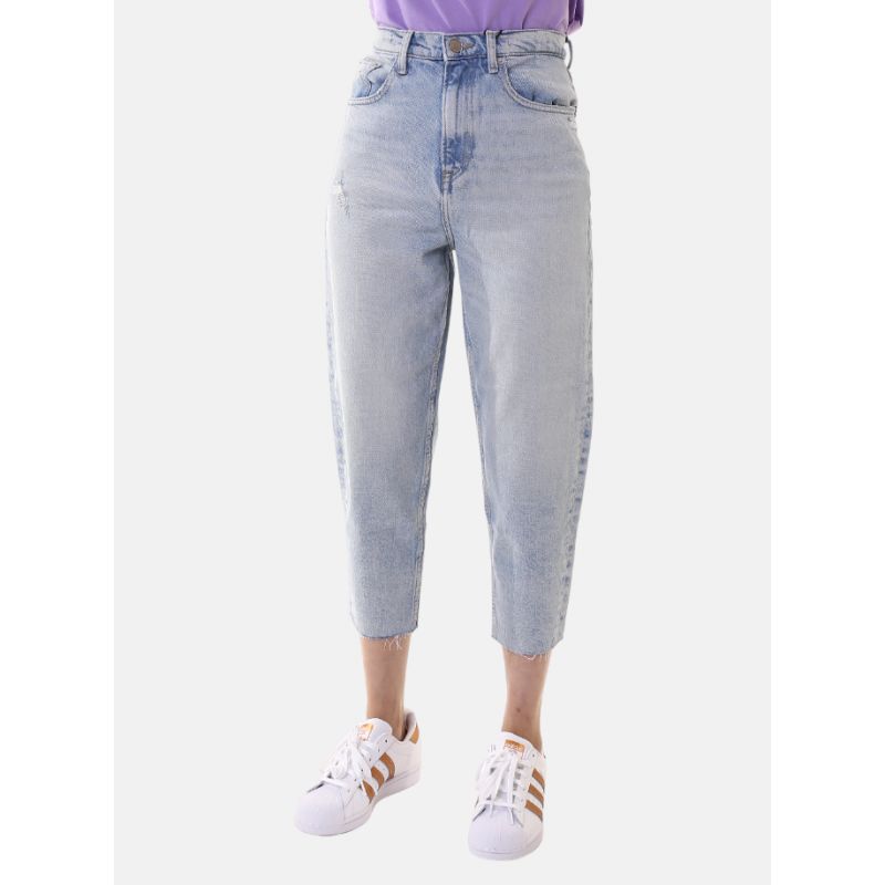 10. Spodnie Tommy Jeans Mom Fit Tapered W DW0DW11561