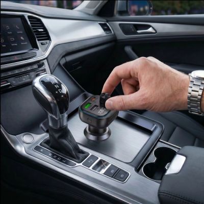 8. Ładowarka samochodowa Tech-Protect CC07 3-Porty PD 54W + transmiter FM Bluetooth - czarna