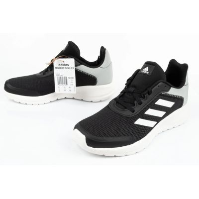 29. Buty sportowe adidas Tensaur Jr GZ3430