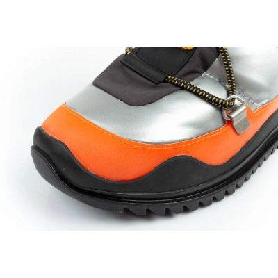 14. Śniegowce adidas aSMC Cold W H00050