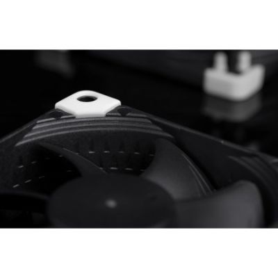 6. Wentylator NOCTUA NF-A8 PWM chromax.black.swap