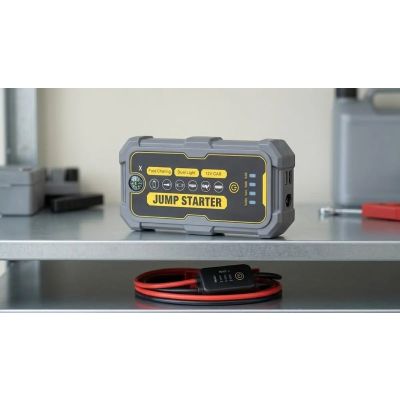 9. Extralink MaxJump 1 Power- Booster & Powerbank