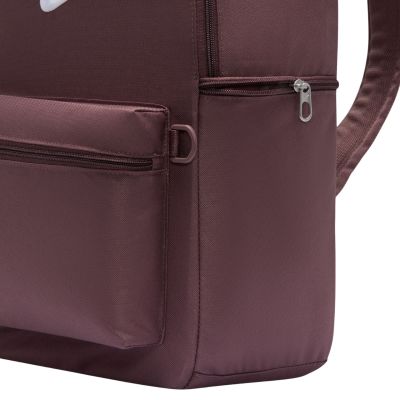 6. Plecak Nike Heritage 2.0 brązowy IB4343 502