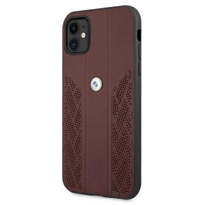 2. Etui BMW Leather Curve Perforate na iPhone 11 / Xr - czerwone