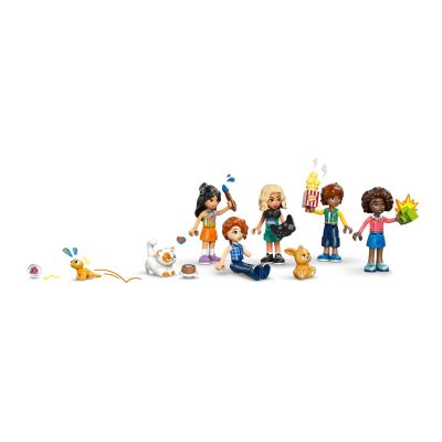 8. LEGO Friends 42689 - Domek klubu przyjaciół z Heartlake
