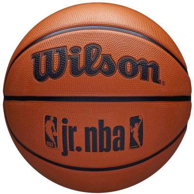4. Piłka do koszykówki Wilson NBA Jr DRV Fam Logo Ball WZ3013001XB