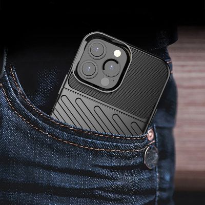 11. Thunder Case elastyczne pancerne etui pokrowiec iPhone 13 Pro Max zielony
