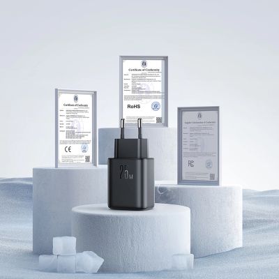 10. Ładowarka Joyroom JR-TCF23 sieciowa USB-C 25W SFC / PPS / PD - czarna + kabel USB-C / USB-C 1m