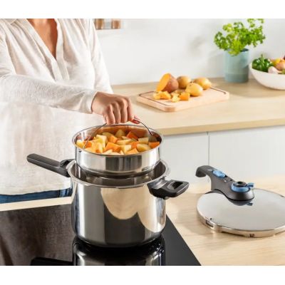 4. Szybkowar TEFAL Secure Trendy Pressure 6L P2580701