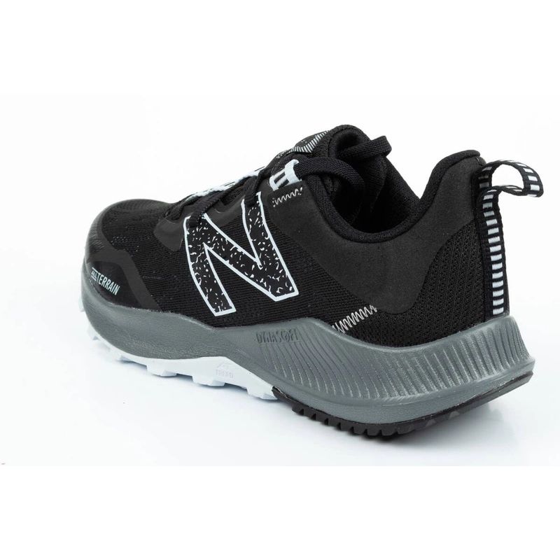 25. Buty do biegania New Balance FuelCore W WTNTRLB4