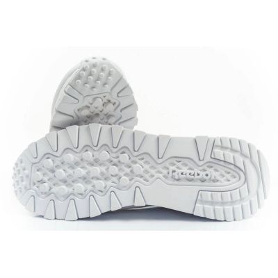 24. Buty Reebok Legacy M GW9699