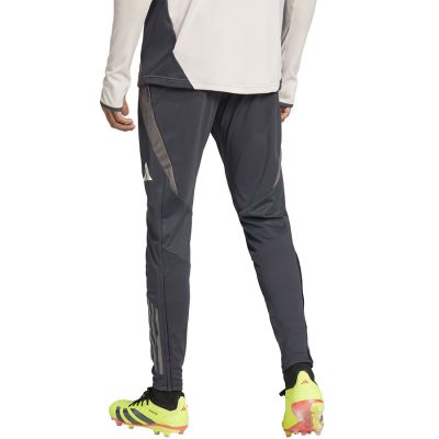 2. Spodnie adidas Real Madryt Training Panty M IT5096