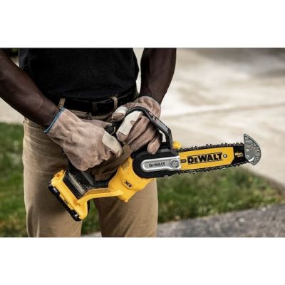 6. DeWALT DCMPS520P1-QW urządzenie elektryczne do strzyżenia żywopłotów